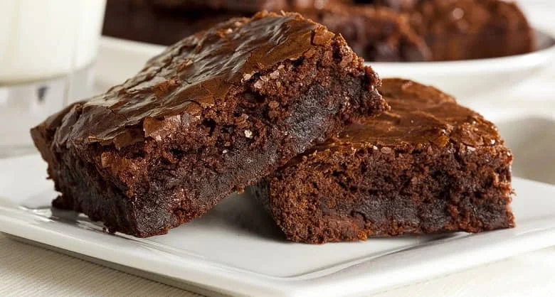 Diferencia entre un pastel y un brownie