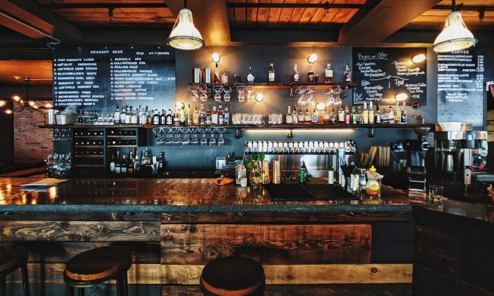Diferencia entre un pub y un bar