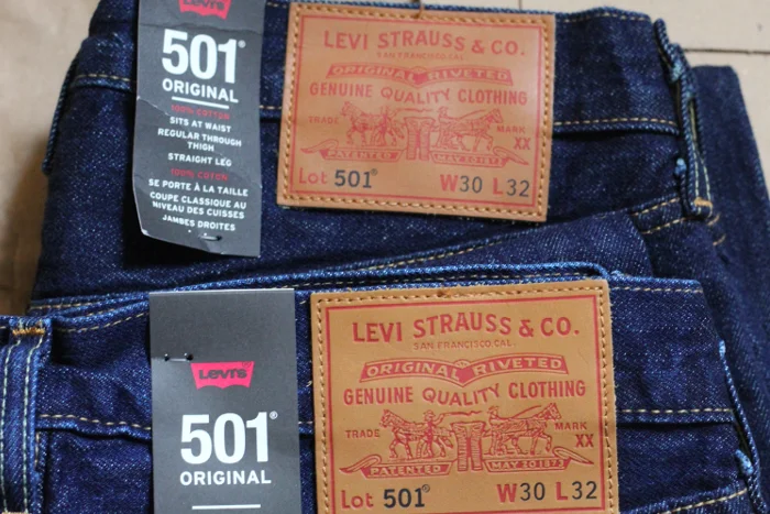 Cómo identificar los jeans Levi’s originales Estilo de vida
