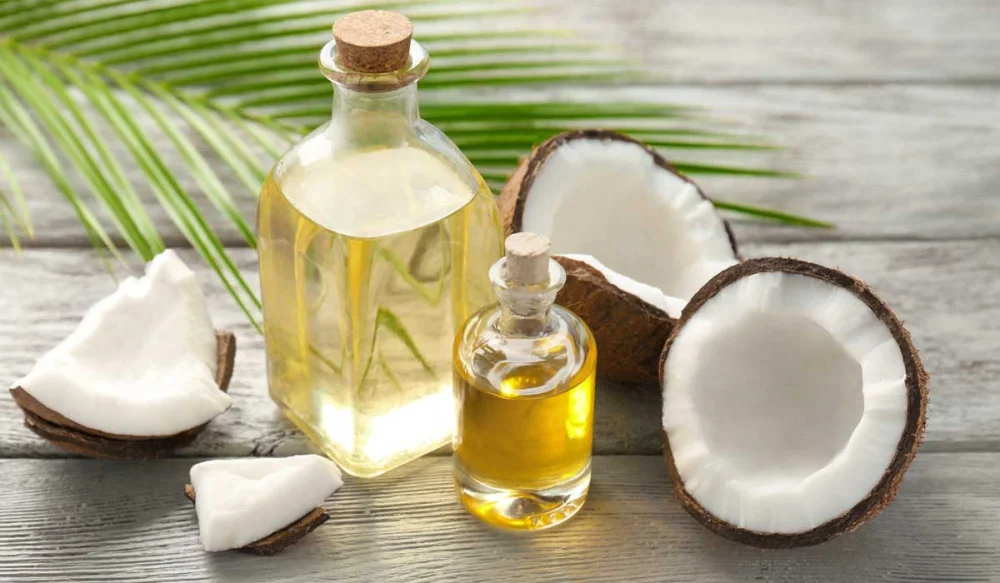 Diferencia entre el aceite de coco fraccionado y no fraccionado