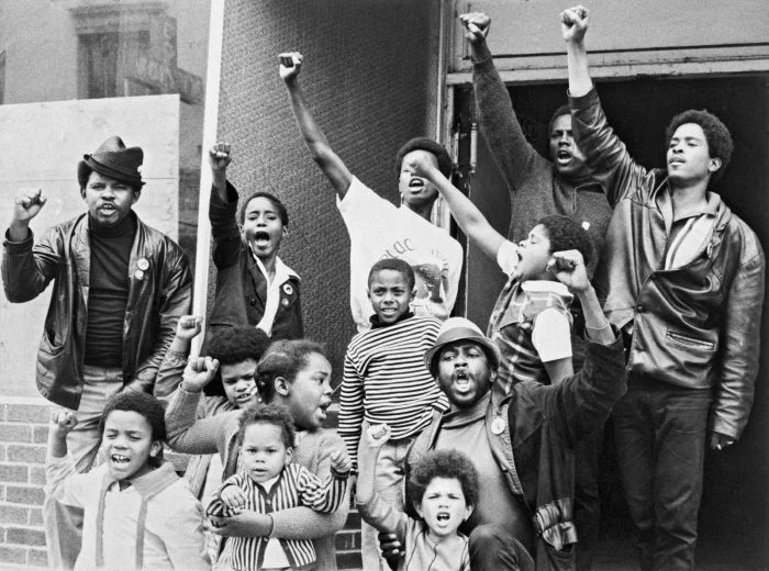 ¿Qué influencia cultural surgió del movimiento Black Power?