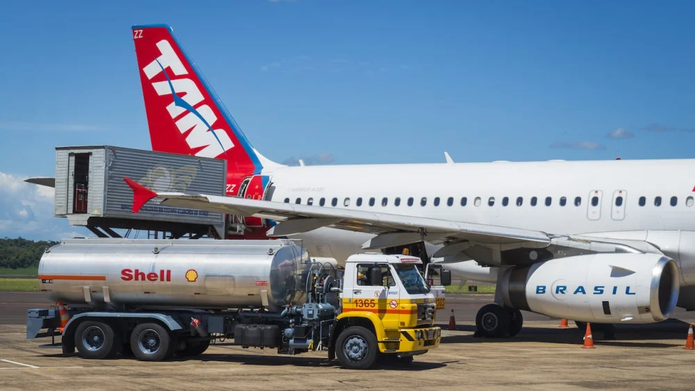 Diferencia entre el combustible para aviones y la gasolina