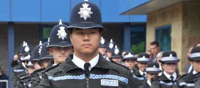 Cómo convertirse en agente de policía en Inglaterra Países