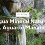 Diferencia entre el agua purificada y el agua de manantial