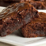 Diferencia entre un pastel y un brownie