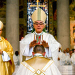 Diferencia entre diócesis y arquidiócesis